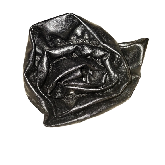 AMERICAN EAGLE Black White Pattern Cloth Faux Leather Hobo Purse - Picture 2 of 6